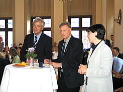 Kulturdezernent der Stadt Frankfurt am Main Prof. Dr. Felix Semmelroth und Alois Kottmann